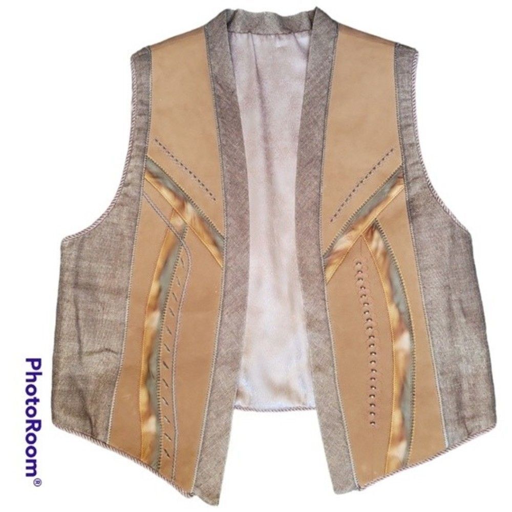 Vintage SPARKLES By RUTH STONESIFER Brown Vest - P